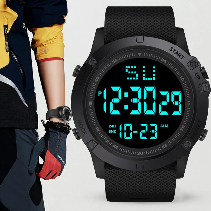 Montre Randonnée Digitale 55mm – Étanche 50M & Bracelet Silicone - vue 2